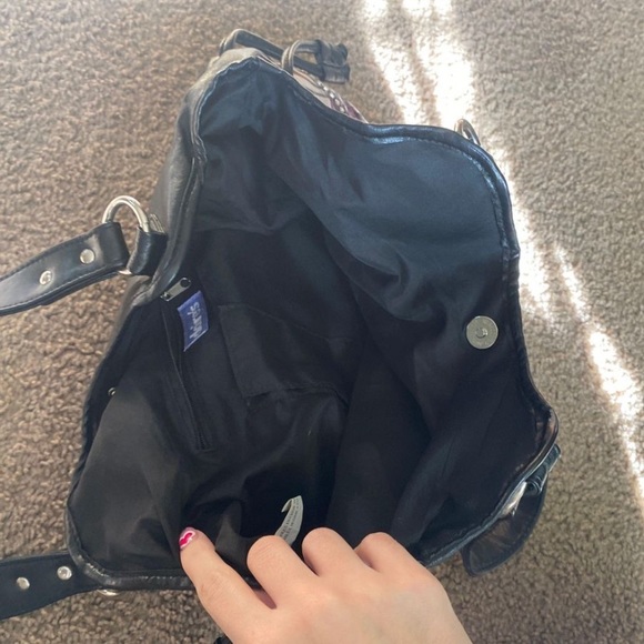 Purse - Picture 4 of 4